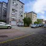 Sunshine Centre Apartment Free Parking